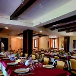 酒店 Park Bellavista 4*